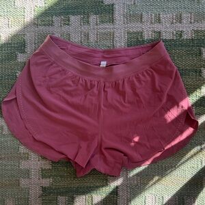 Lululemon Find Your Pace Short
